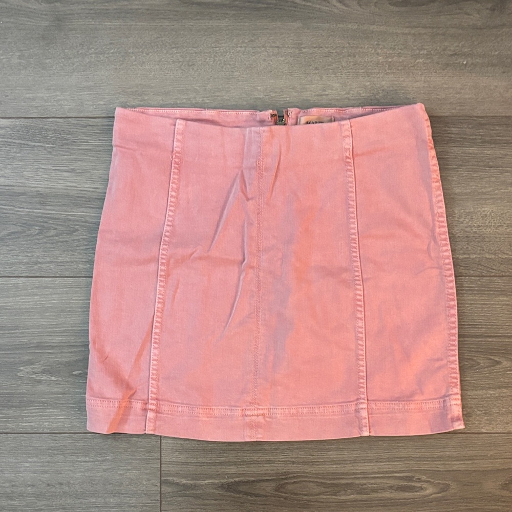 Jolt Blush Mini Skirt